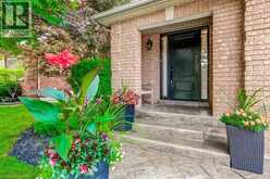 2527 ANDOVER Road | Oakville Ontario | Slide Image Four