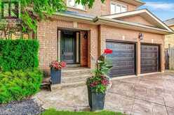 2527 ANDOVER Road | Oakville Ontario | Slide Image Three