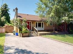 56 LOWER HORNING Road Hamilton Ontario, L8S 3G3