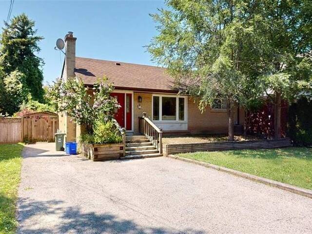 56 LOWER HORNING Road Hamilton Ontario, L8S 3G3 - 5 Bedrooms Home For Sale