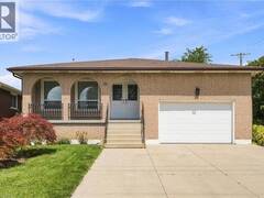 377 CARSON Drive Hamilton Ontario, L8T 4T8