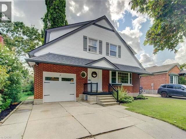 31 EDMUND Road Kitchener Ontario, N2H 1J5 - 3 Bedrooms Home For Sale