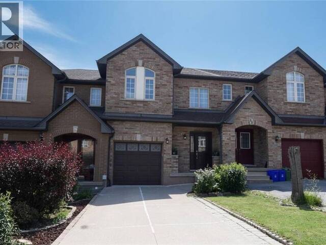 57 TOWNMANSION Drive Hamilton Ontario, L8T 5A6 - 3 Bedrooms Home For Sale
