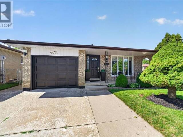 10 GLEN CANNON Drive Hamilton Ontario, L8G 2Z7 - 3 Bedrooms Home For Sale
