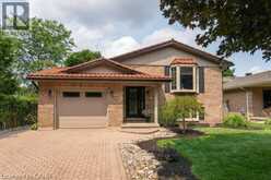 154 AMBLESIDE Court | Waterloo Ontario | Slide Image Three