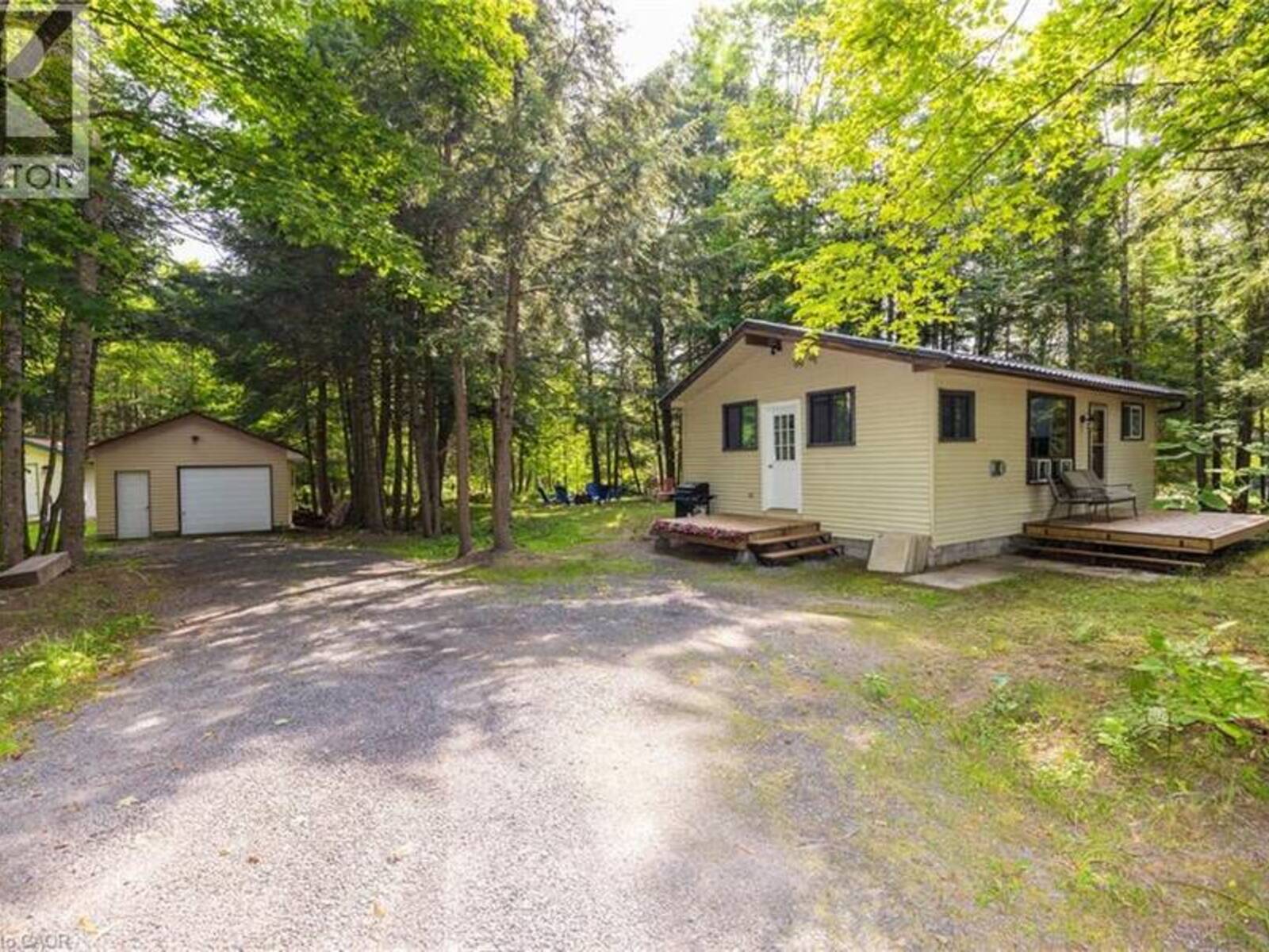 69 NORTH Drive, Huntsville, Ontario P1H 2J2