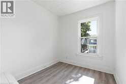 41 BARNESDALE Avenue N | Hamilton Ontario | Slide Image Nineteen