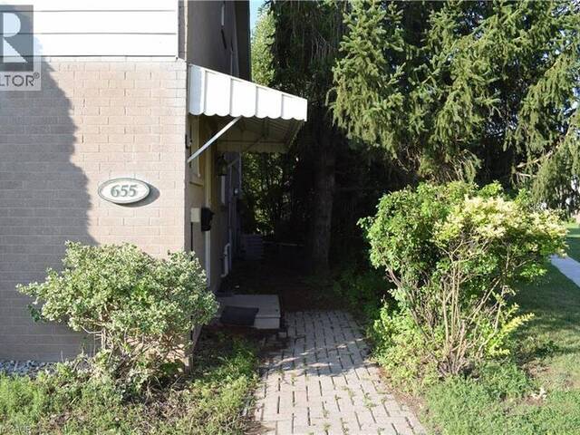 655 ALBERT Street Unit# A Waterloo Ontario, N2L 3V5 - 3 Bedrooms Condo For Sale