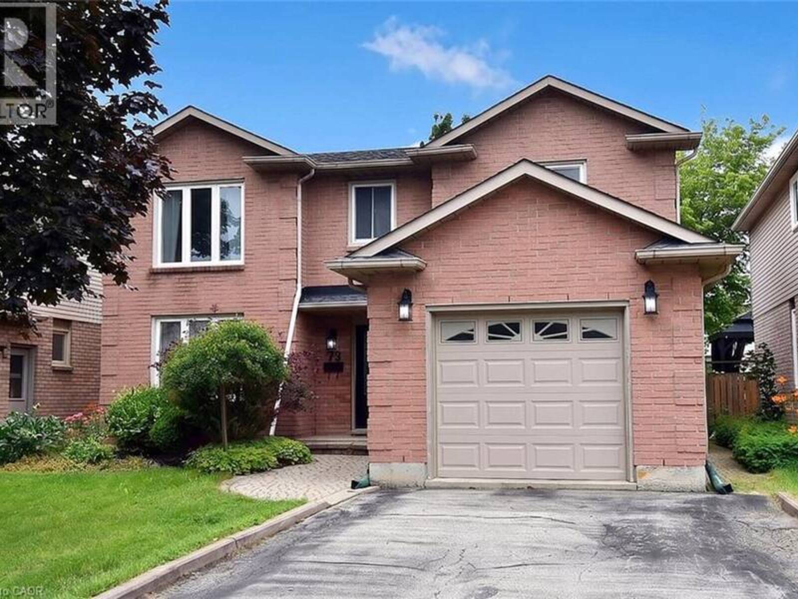 75 JOSEPHINE Drive, Hamilton, Ontario L9B 2B7