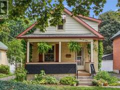 153 HEWAT Street Cambridge Ontario, N3H 4H2