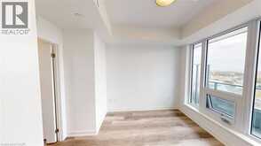 15 WELLINGTON Street S Unit# 1704 | Kitchener Ontario | Slide Image Eleven