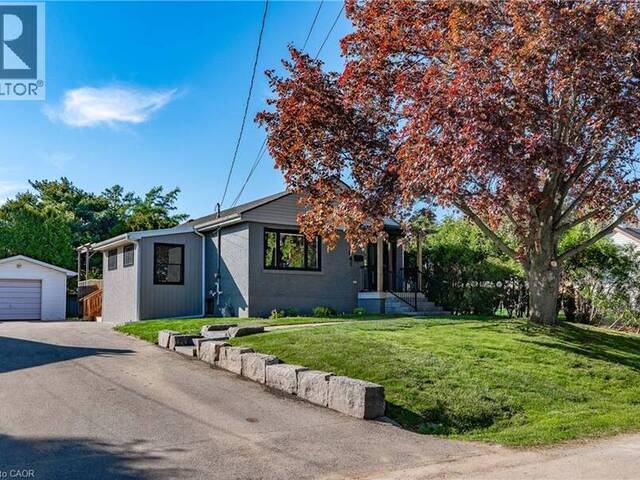 1041 SHEPHERD'S Drive Burlington Ontario, L7T 3R4 - 4 Bedrooms Home For Sale