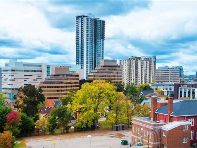 60 FREDERICK Street Unit# 2209 Kitchener Ontario, N2H 0C7 - 2 Bedrooms Condo For Sale