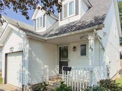 449 EXMOOR Street Waterloo Ontario, N2K 3T7