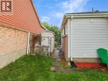 128 MACATEE Place | Cambridge Ontario | Slide Image Forty-six