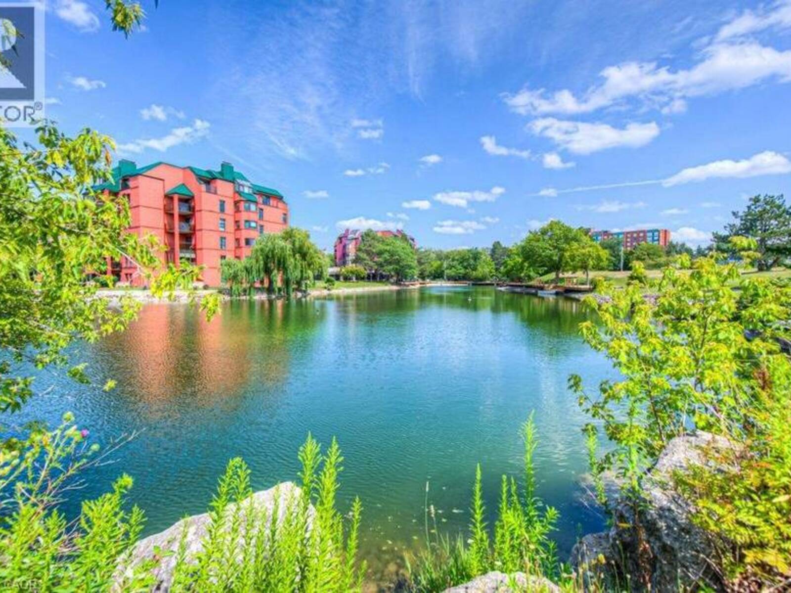 52 BLUE SPRINGS Drive Unit# 32, Waterloo, Ontario N2J 4M4