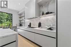 197 POLLY Drive | Oakville Ontario | Slide Image Twelve