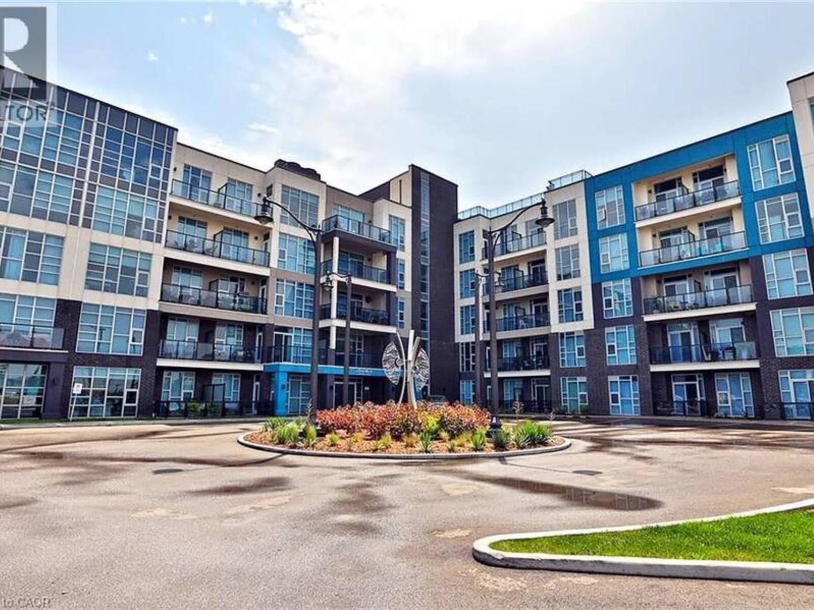 10 CONCORD Place Unit# 117, Grimsby, Ontario L3M 0G6