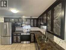 48 CLOUGH Crescent | Guelph Ontario | Slide Image Eight