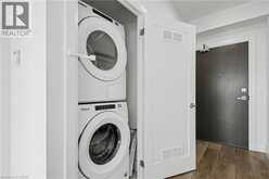 500 BROCK Avenue Unit# 702 | Burlington Ontario | Slide Image Ten