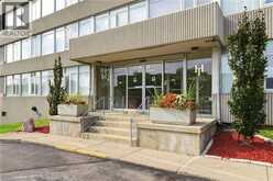 40 HARRISFORD Street Unit# 904 | Hamilton Ontario | Slide Image Three