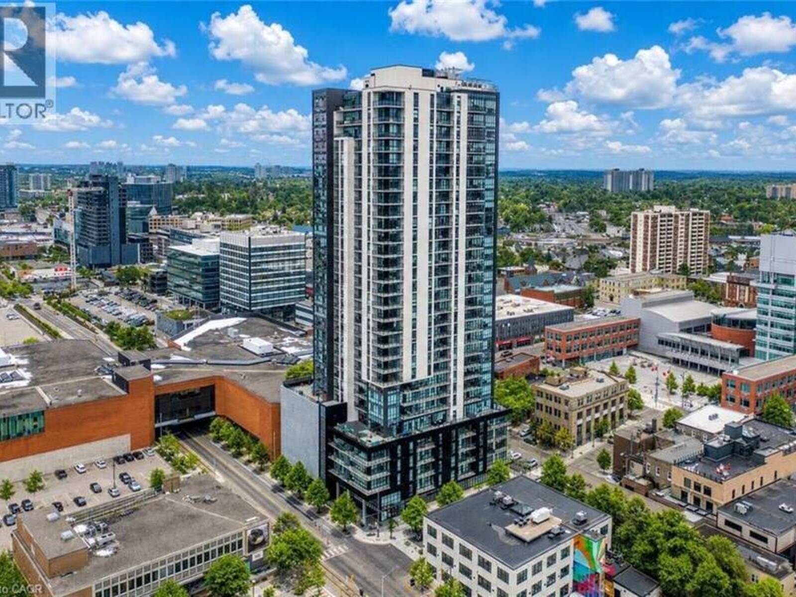 60 CHARLES Street Unit# 1402, Kitchener, Ontario N2G 0C9