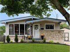 241 THORNER Drive Hamilton Ontario, L8V 2M6