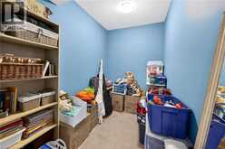 72 BEARDMORE Crescent | Halton Hills Ontario | Slide Image Thirty