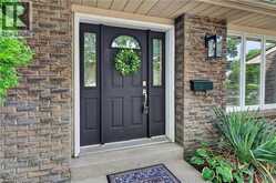 3401 ROCKWOOD Drive | Burlington Ontario | Slide Image Four