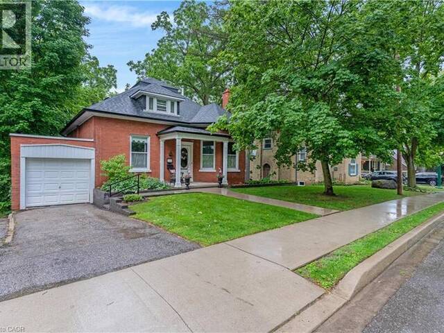 136 BLAIR Road Cambridge Ontario, N1S 2J4 - 3 Bedrooms Home For Sale