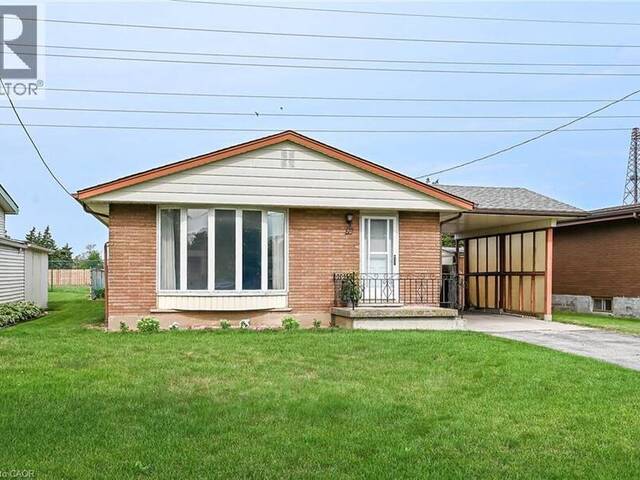 70 BISHOPSGATE Avenue Hamilton Ontario, L8V 3K4 - 4 Bedrooms Home For Sale