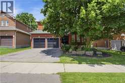 131 HUNTINGWOOD Avenue | Hamilton Ontario | Slide Image Four