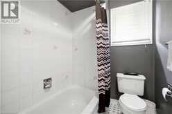 131 HUNTINGWOOD Avenue | Hamilton Ontario | Slide Image Thirty-eight