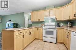 13 GOLDEN ACRES Drive | Smithville Ontario | Slide Image Ten