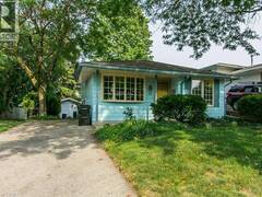 66 SHEA Crescent Kitchener Ontario, N2E 1E8