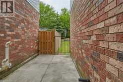 144 BENZIGER Lane | Hamilton Ontario | Slide Image Forty-seven