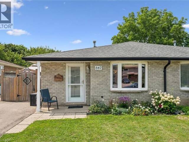 847 DOON VILLAGE Road Kitchener Ontario, N2P 1A1 - 3 Bedrooms Home For Sale