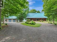 8036 WELLINGTON RD 7 Mapleton Ontario, N0G 2K0