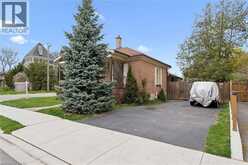 27 ROSEVIEW Avenue | Cambridge Ontario | Slide Image Three