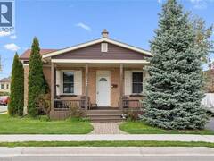 27 ROSEVIEW Avenue Cambridge Ontario, N1R 4A5