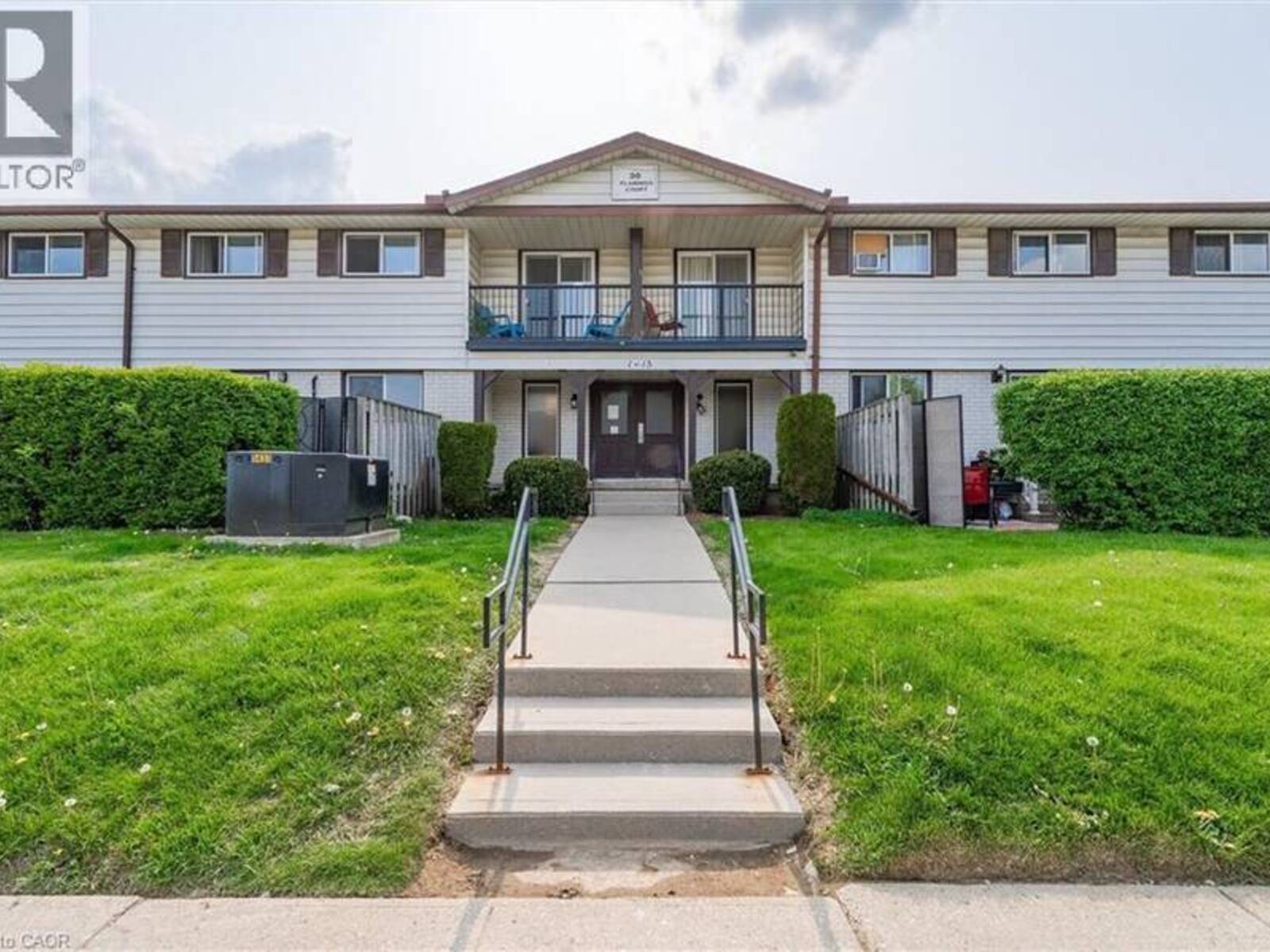 30 FLAMINGO Drive Unit# 30, Elmira, Ontario N3B 1V5