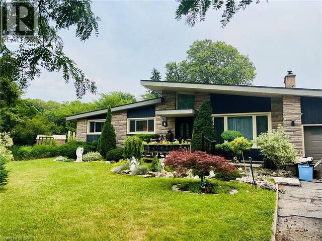 4400 PETRIE Court Niagara Falls Ontario, L2E 6L9 - 5 Bedrooms Home For Sale