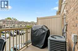 4171 PALERMO Common | Burlington Ontario | Slide Image Thirty