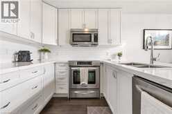 4171 PALERMO Common | Burlington Ontario | Slide Image Nine