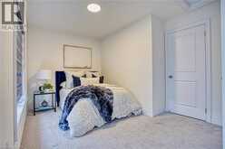 383 DUNDAS Street E Unit# 4 | Waterdown Ontario | Slide Image Sixteen