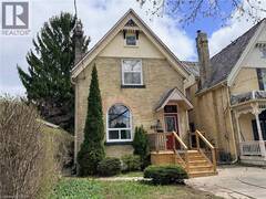 802 WATERLOO Street London Ontario, N6A 3W4