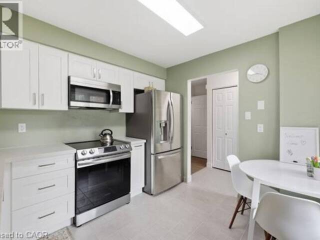 15 GREEN VALLEY Drive Unit# 41 Kitchener Ontario, N2P 1K7 - 3 Bedrooms Condo For Sale
