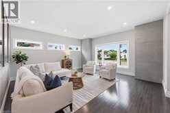 793 BEACH Boulevard | Hamilton Ontario | Slide Image Ten