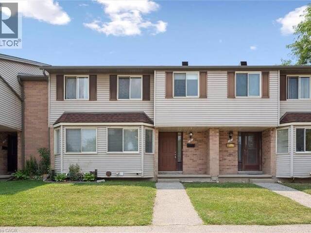750 ERINBROOK Drive Unit# 2 Kitchener Ontario, N2E 2S7 - 3 Bedrooms Condo For Sale