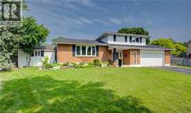 298 CREIGHTON Court | Waterloo Ontario | Slide Image Two